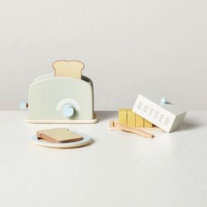 Hearth and Hand Toaster Toy Set